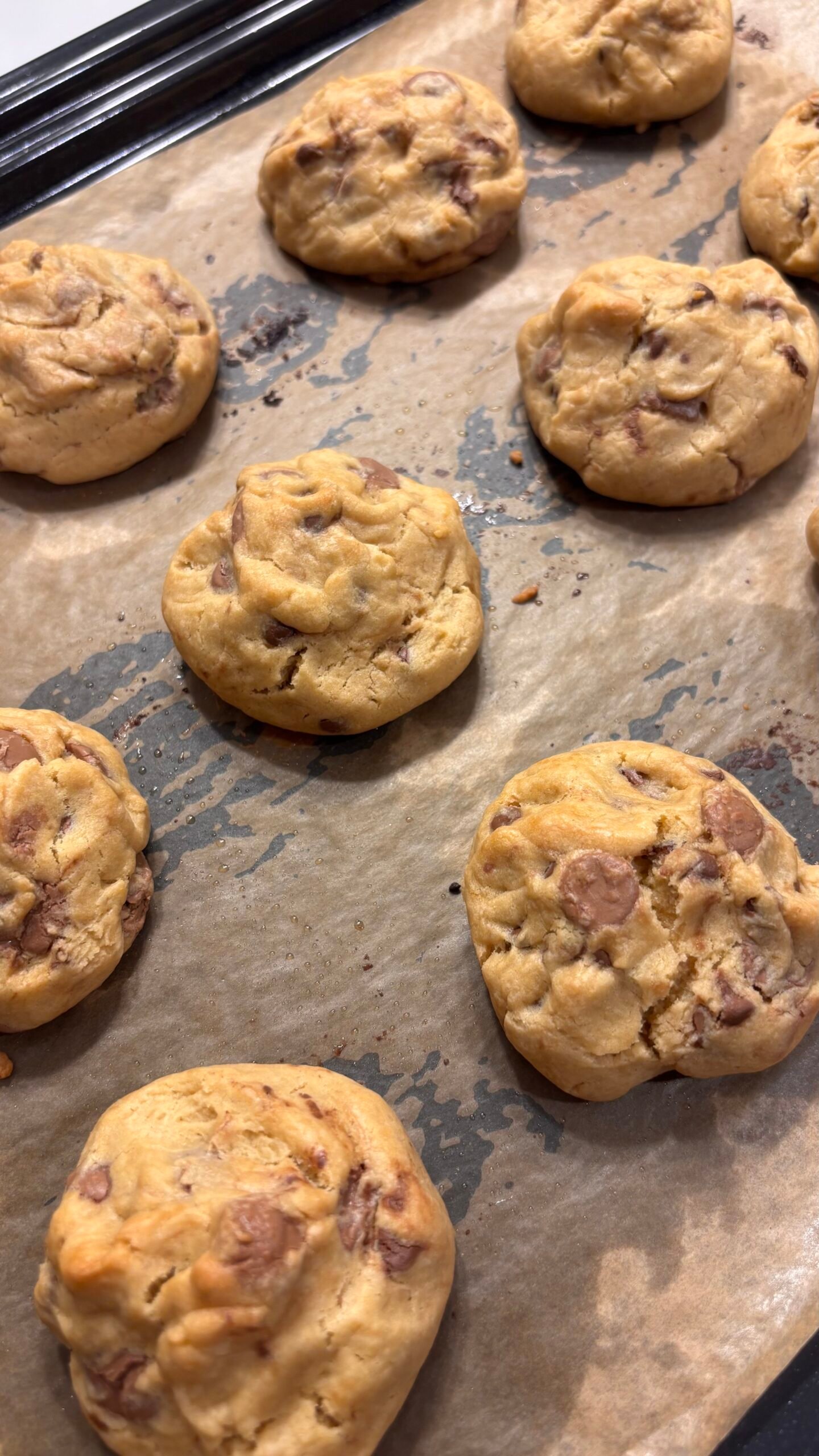 Chonky Chocolate Chip Cookies (Box of 12)